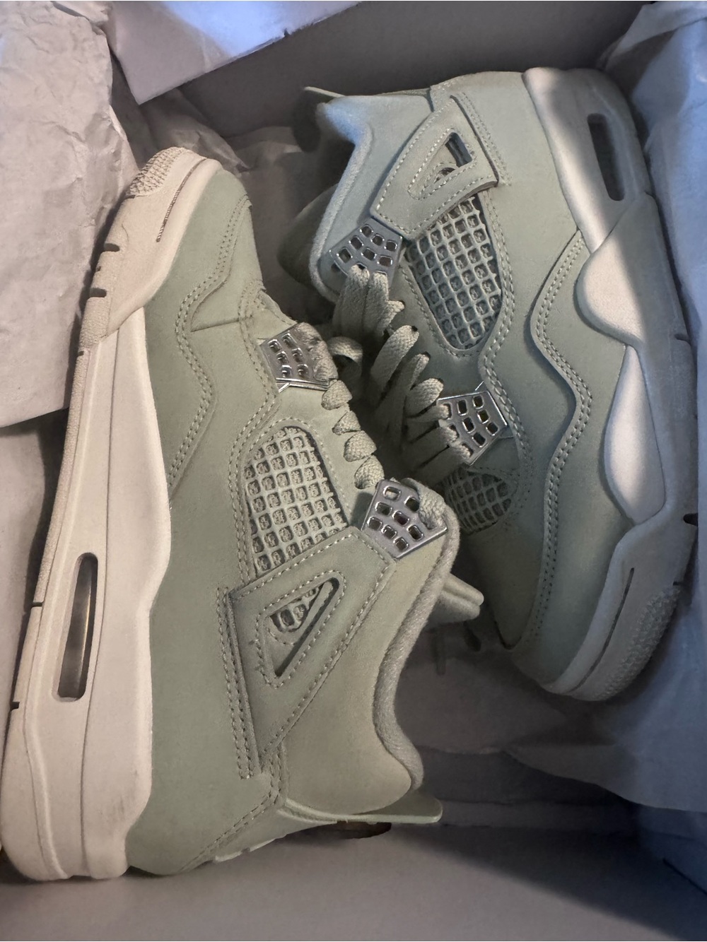 Seafoam Green Retro Basketball Sneakers